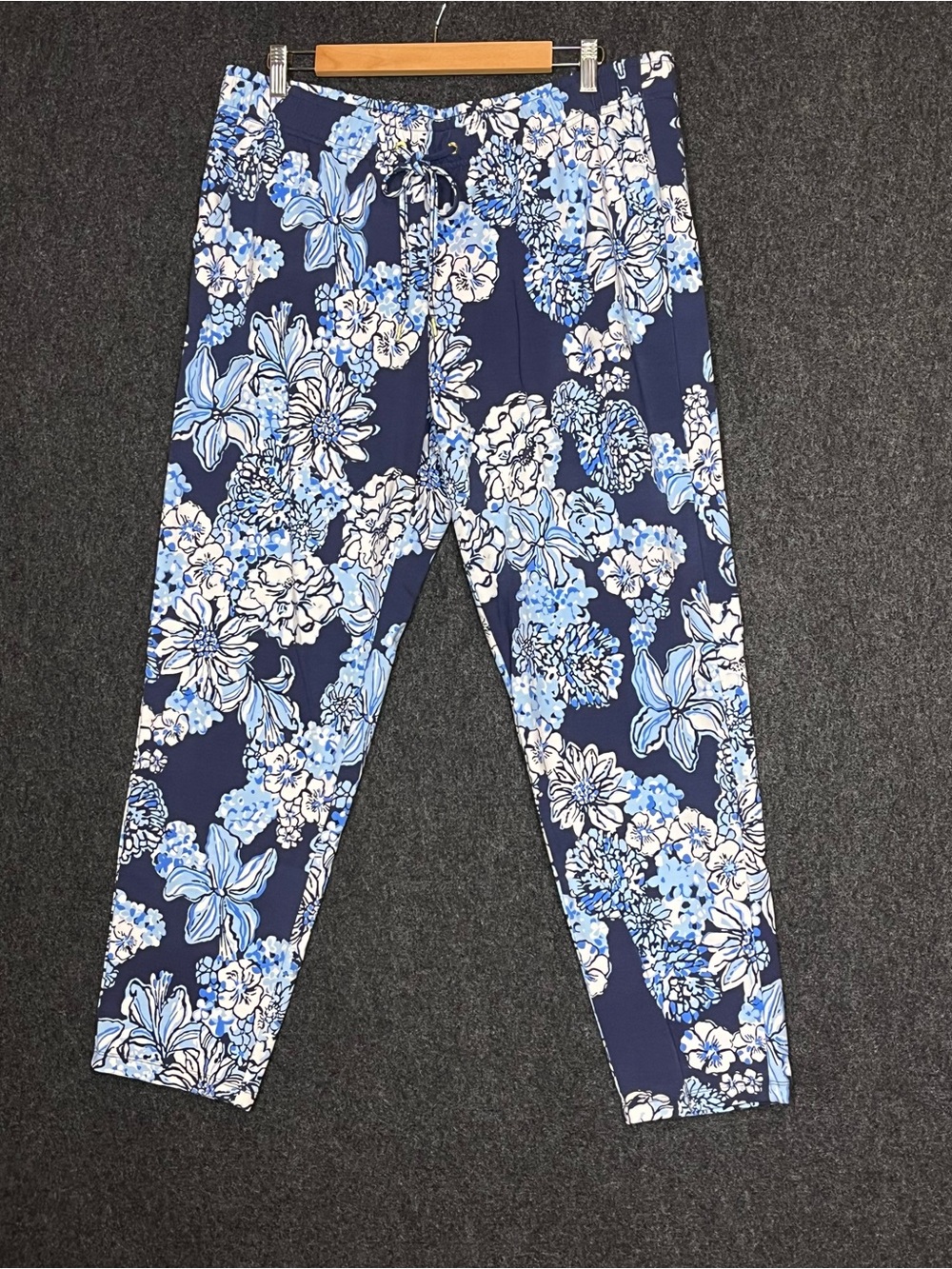 Lilly Pulitzer Women's Jersey Pants – Size XL – NWT